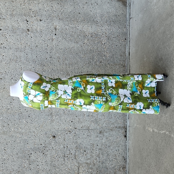 1970s Hawaiian Maxi dress - Picture 7 of 12